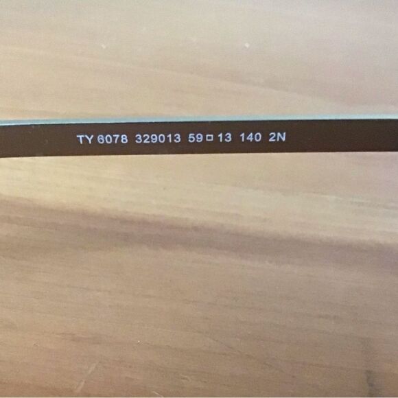 Tory Burch Kira Gold Aviator Sunglasses TY 6078 with Orange Case - Picture 9 of 10